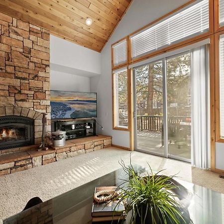New Serenity Lodge Base Of Snow Summit Hot Tub บิ๊กแบร์เลค ภายนอก รูปภาพ